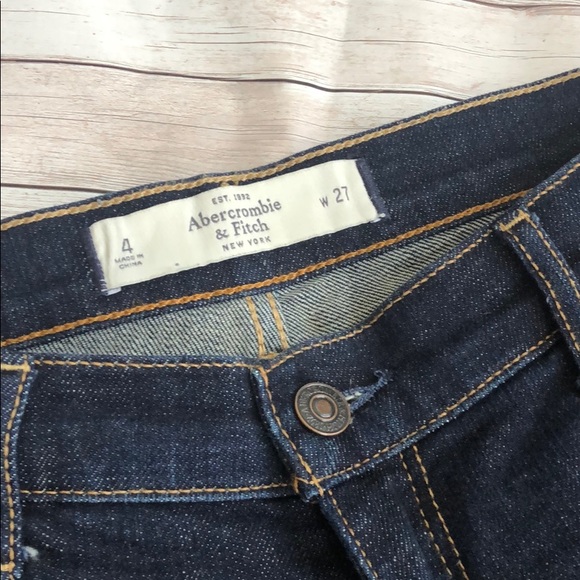 Abercrombie & Fitch Jean Shorts - Picture 2 of 12